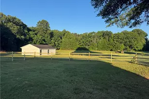 3939 Lewiston Rd, Summerfield, NC 27358 - Photo 4