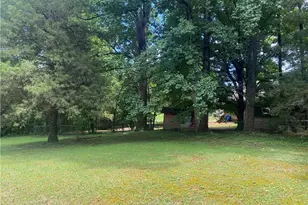 1104 Windover Rd, Randleman, NC 27317 - Photo 4