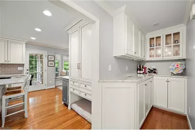 1000 Greenhurst Road, Winston-Salem, NC 27104 - Photo 8