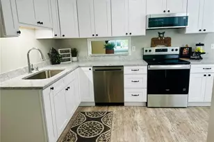 21 Park Village Ln, Greensboro, NC 27455 - Photo 10