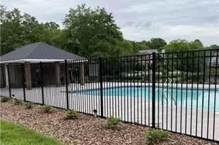 21 Park Village Ln, Greensboro, NC 27455 - Photo 24