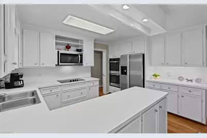 3606 Redfield Drive, Greensboro, NC 27410 - Photo 10