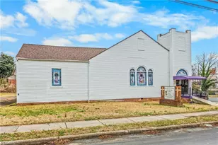 2341 N Patterson Ave, Winston-Salem, NC 27105 - Photo 2