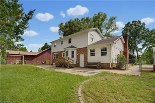 3754 Sagamore Dr, Greensboro, NC 27410 - Photo 32