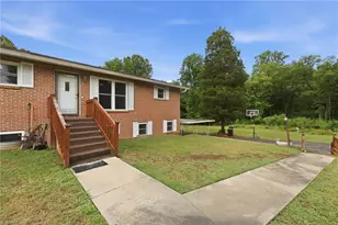 401 Grant St, East Spencer, NC 28027 - Photo 4
