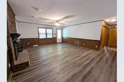 115 Forest Park Drive, Thomasville, NC 27360 - Photo 6