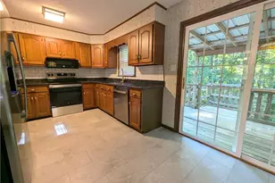 115 Forest Park Dr, Thomasville, NC 27360 - Photo 10