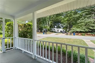 832 Knollwood St, Winston-Salem, NC 27103 - Photo 4