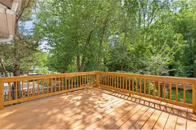 832 Knollwood Street, Winston-Salem, NC 27103 - Photo 28