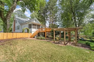 832 Knollwood St, Winston-Salem, NC 27103 - Photo 30