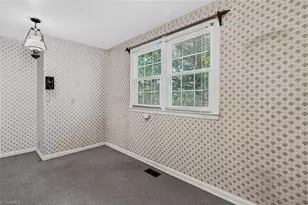 2000 N Holden Rd, Greensboro, NC 27408 - Photo 8