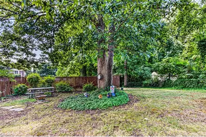 2000 N Holden Road, Greensboro, NC 27408 - Photo 22