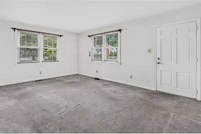 2000 N Holden Road, Greensboro, NC 27408 - Photo 4