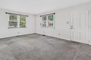 2000 N Holden Rd, Greensboro, NC 27408 - Photo 4