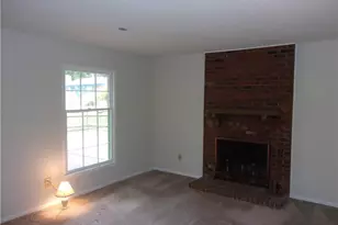 2706 Miriam Ct, High Point, NC 27263 - Photo 4