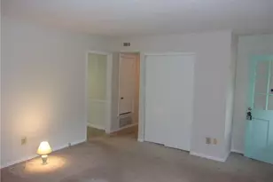 2706 Miriam Ct, High Point, NC 27263 - Photo 6