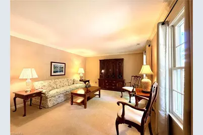 5810 Spanish Oak Drive, Greensboro, NC 27409 - Photo 16