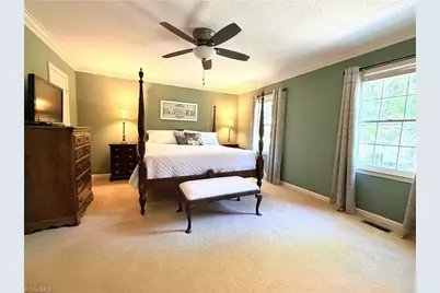 5810 Spanish Oak Drive, Greensboro, NC 27409 - Photo 22