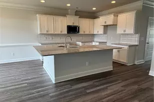 1065 Beechcraft Dr, Mebane, NC 27302 - Photo 2
