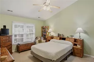 6 Hickory Knoll Ct, Greensboro, NC 27407 - Photo 16