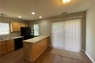 3006 Kensington Pl, Winston-Salem, NC 27103 - Photo 6