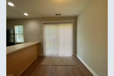 3006 Kensington Place, Winston-Salem, NC 27103 - Photo 10