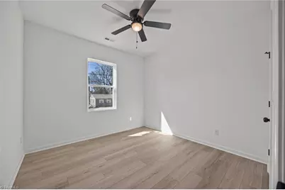 111 E Earnhardt Street, Salisbury, NC 28144 - Photo 32
