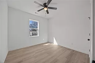 111 E Earnhardt St, Salisbury, NC 28144 - Photo 32