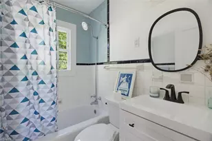 1101 Pamlico Dr, Greensboro, NC 27408 - Photo 18