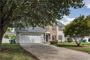 125 Village Club Ln, Clemmons, NC 27012 - Photo 4