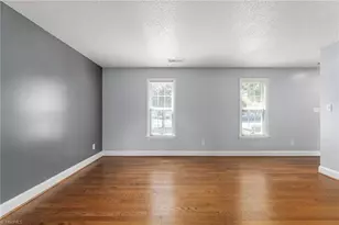 125 Village Club Ln, Clemmons, NC 27012 - Photo 10