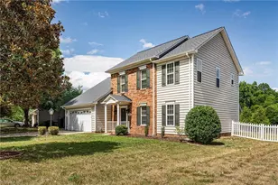 125 Village Club Ln, Clemmons, NC 27012 - Photo 2