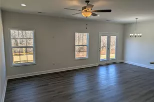 218 Kyndall Run Dr, Lexington, NC 27295 - Photo 6