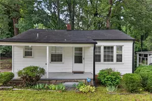 124 Manor Dr, High Point, NC 27260 - Photo 2
