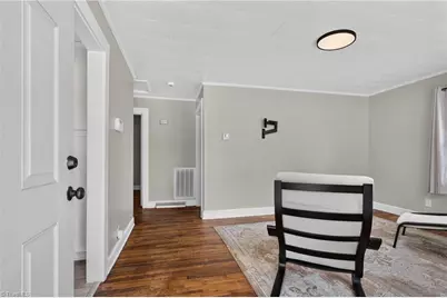 124 Manor Drive, High Point, NC 27260 - Photo 12