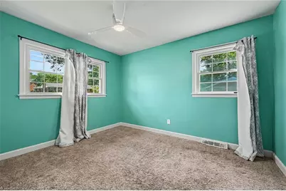 525 N Carr Street, Mebane, NC 27302 - Photo 12
