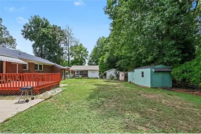 525 N Carr Street, Mebane, NC 27302 - Photo 20