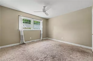 525 N Carr St, Mebane, NC 27302 - Photo 14