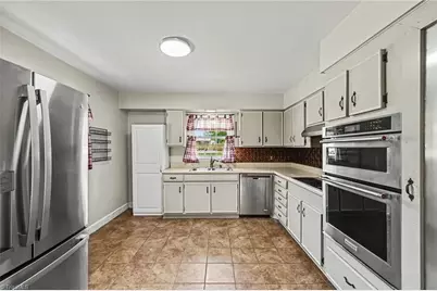 525 N Carr Street, Mebane, NC 27302 - Photo 8