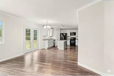 3048 Stauton Drive, Winston-Salem, NC 27105 - Photo 4