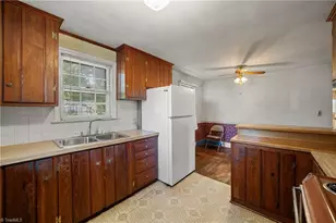 2259 Sherwood Dr, Winston-Salem, NC 27103 - Photo 12