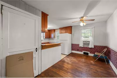 2259 Sherwood Drive, Winston-Salem, NC 27103 - Photo 8