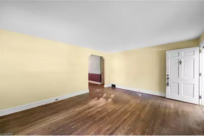 2259 Sherwood Drive, Winston-Salem, NC 27103 - Photo 6