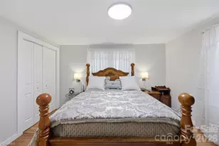 32 W Highland Ave, Granite Falls, NC 28630 - Photo 16