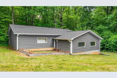 1100 Salem Lake Road, Winston-Salem, NC 27107 - Photo 26