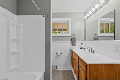 1100 Salem Lake Road, Winston-Salem, NC 27107 - Photo 18