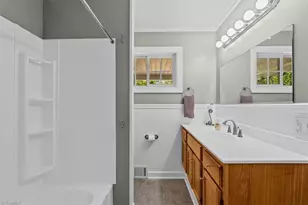 1100 Salem Lake Rd, Winston-Salem, NC 27107 - Photo 18