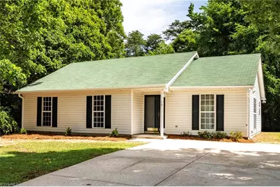 16 Spring Chapel Court, Greensboro, NC 27455 - Photo 2