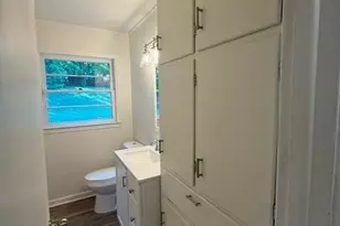 1012 Meadowbrook Blvd, High Point, NC 27260 - Photo 12
