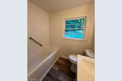 1012 Meadowbrook Boulevard, High Point, NC 27260 - Photo 14